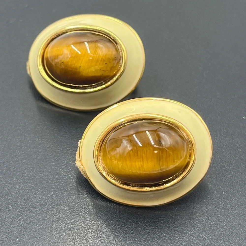 Donald Stannard Vintage Signed Cabochon Clip Statement Tiger  Eye Motif Earrings